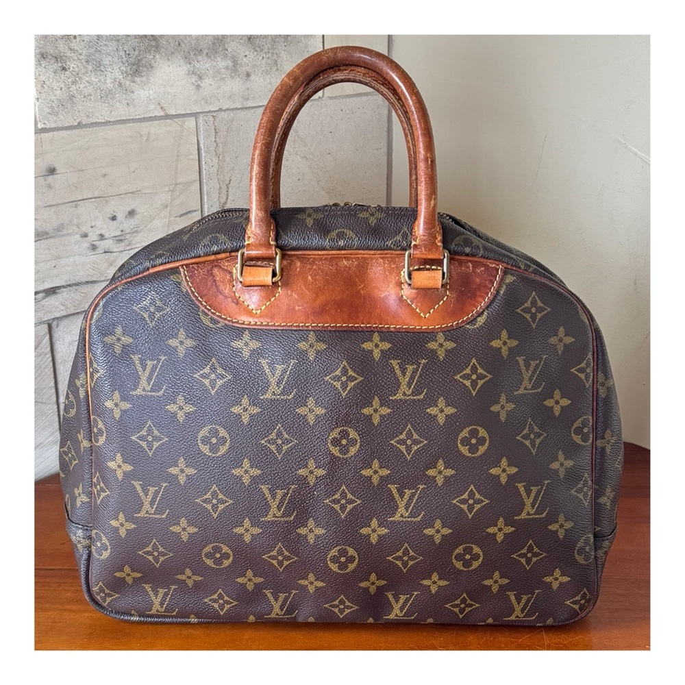 ❤️CLASSIC❤️LOUIS VUITTON DEAUVILLE HANDBAG.  HUGE MARK DOWN! - Picture 4 of 14